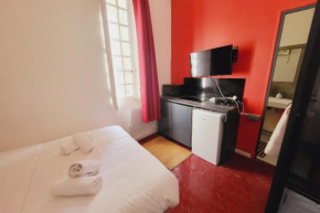 Bright equipped studio in Avigon, Avignon